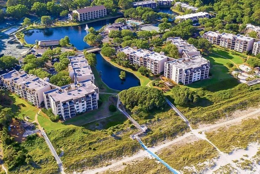 Seawatch At Island Club Hotel Хилтън Хед Айлънд Екстериор снимка